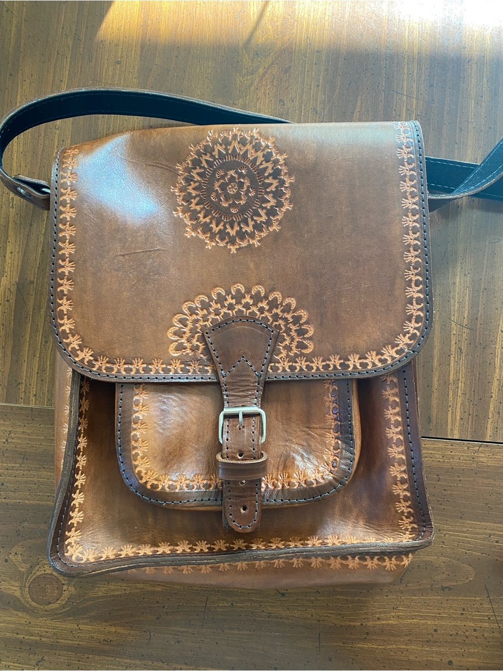Handcrafted Chilean Brown Leather unisex Crossbody Bag